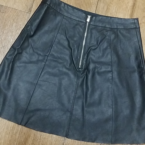 Mimi skirt - Picture 2 of 4